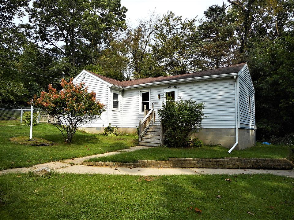 2nd image of N3278 University Rd