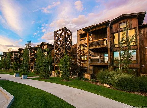 2nd image of 2880 Deer Valley Dr E #6210