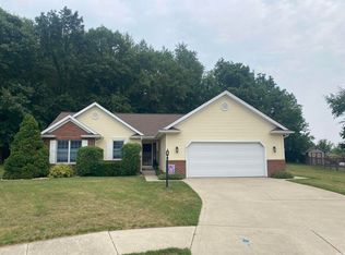 971 Highfield Ct, Middlebury, IN 46540