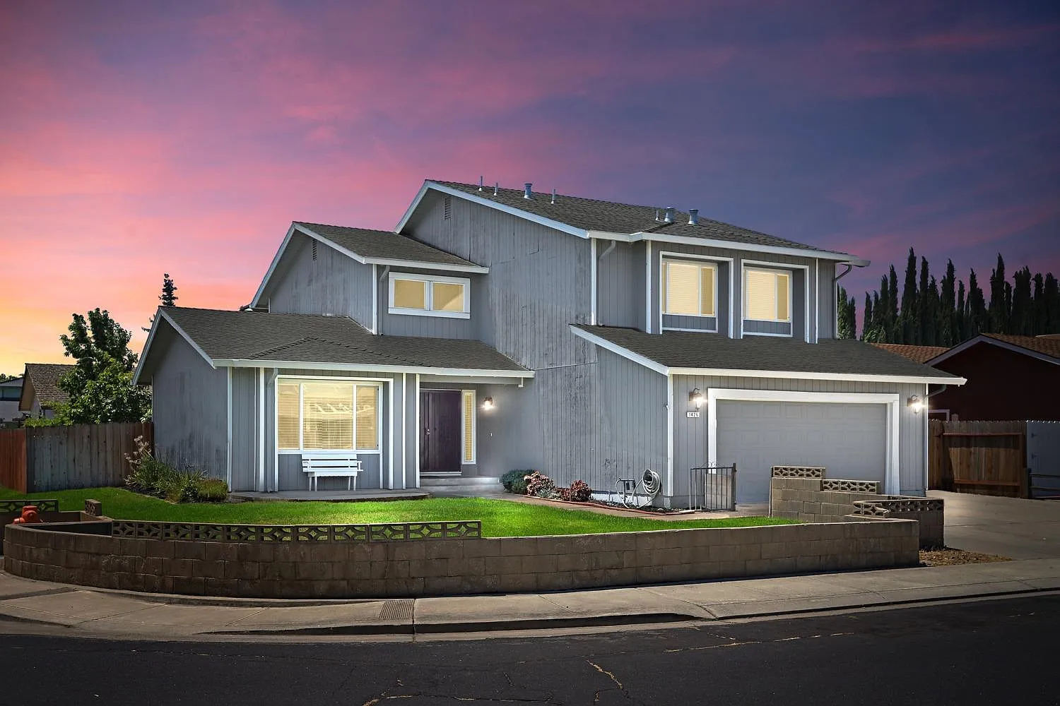 1426 Spindrift Way photo 1