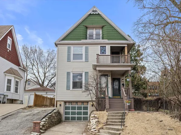 3747 West Miller LANE, Milwaukee, WI 53208