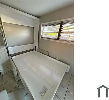 1060 SW 36th Ct #STUDIO — Photo 6