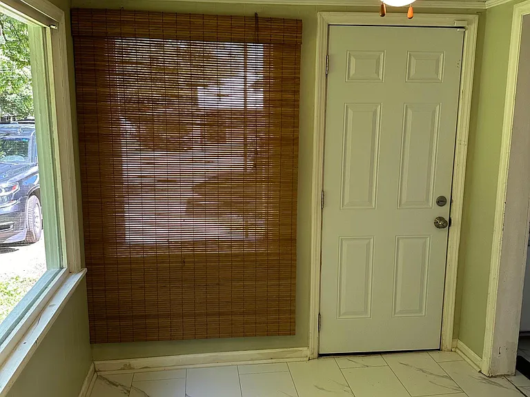 214 Boulevard — Photo 13