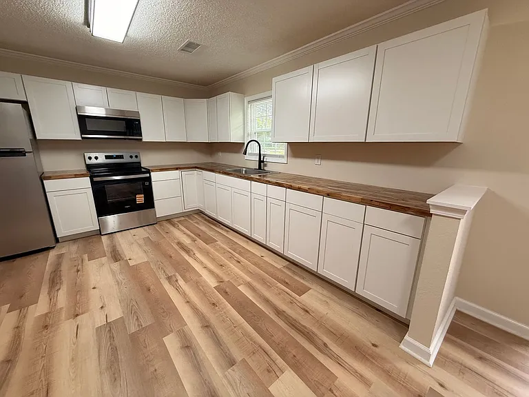 464 McDilda Dr — Photo 17