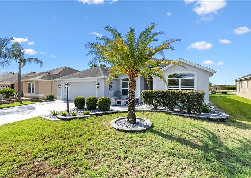 1st image of 3461 Earl Way
