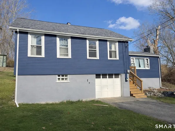 226 Pumpkin Hill Road, Groton, CT 06355