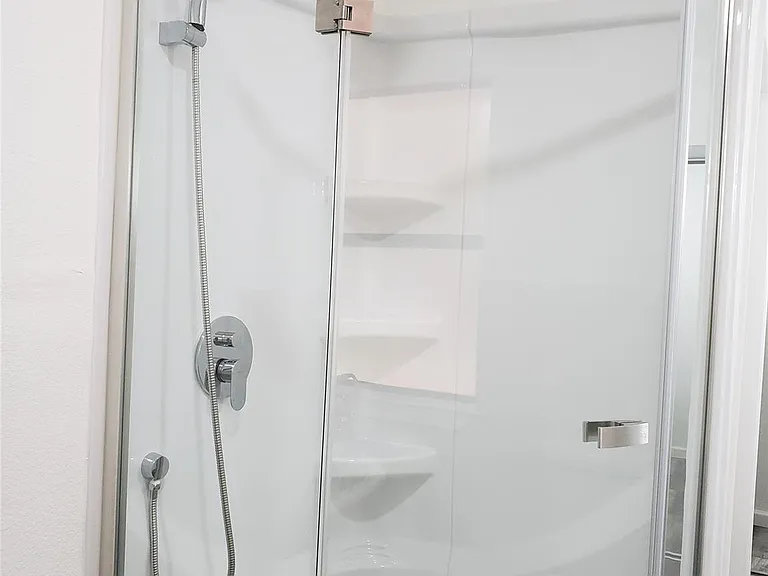 703 Meadow Creek Dr — Photo 25