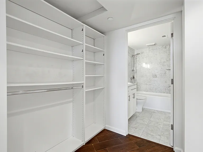 329 Kilkenny Dr — Photo 12