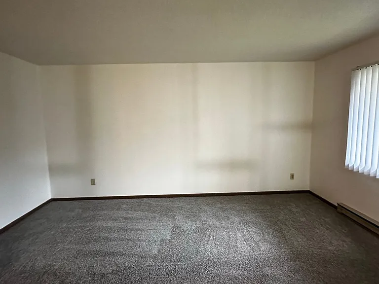 808 Macomber St — Photo 18