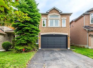 43 Farmstead Rd, Richmond Hill, ON L4S1W3