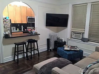 Rented by City Connections Realty