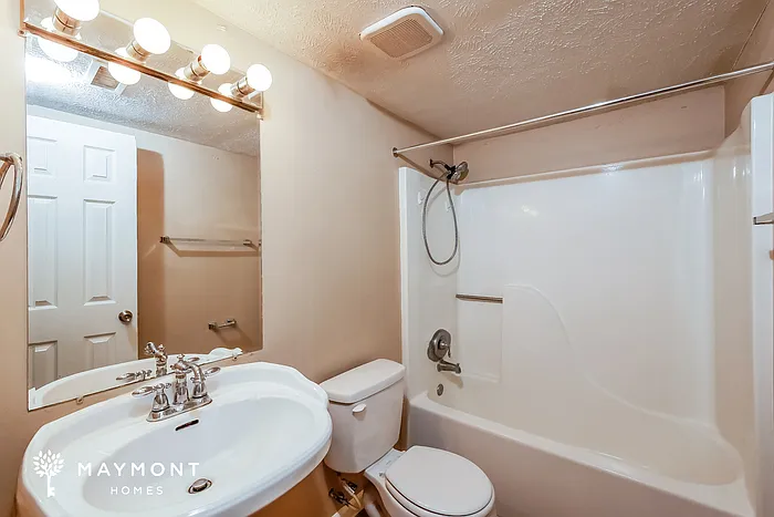 3536 Valley Lake Dr — Photo 10