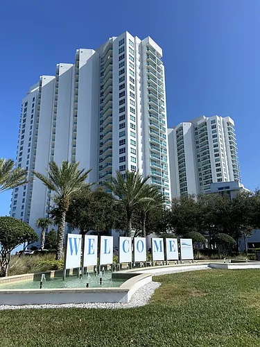 241 Riverside Dr Photo 1