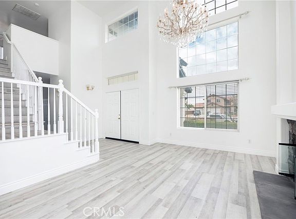 3rd image of 8932 Wedgewood Ct