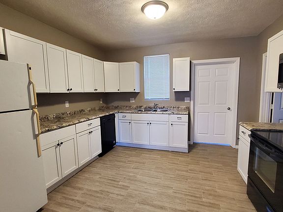 2nd image of 1112 N 28th St