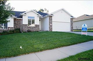 1st image of 5921 N 92nd Ave