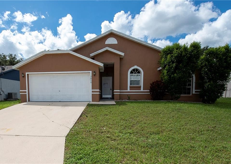 1st image of 5810 Driftwood Dr