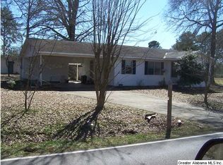 3944 Parkwood Rd SE, Bessemer, AL 35022