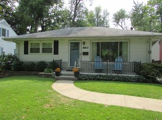 860 Saint Louis St, Florissant, MO 63031