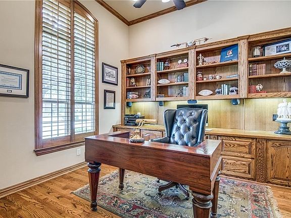 5th image of 5185 Lago Vista Ln