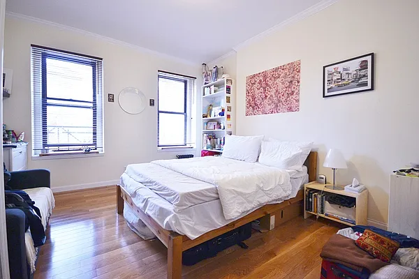 Rented by Bold New York | media 9