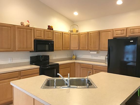 Plenty of counter space!