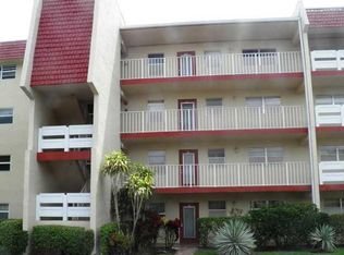 1040 Country Club Dr APT 102, Margate, FL 33063