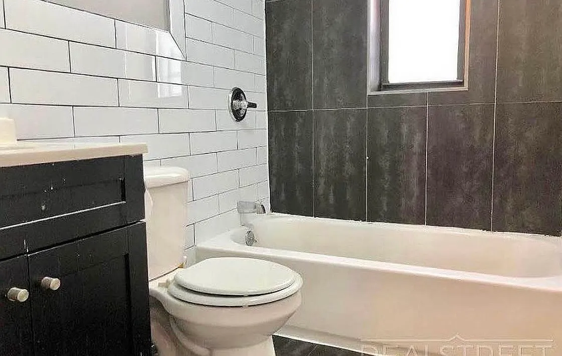 2080 Ocean Avenue — Photo 2