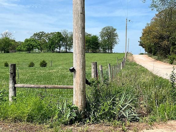 4th image of 18955 Shankle Rd