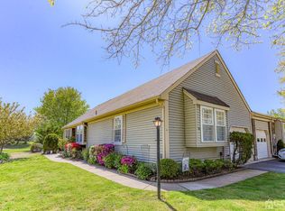 3 Cottingham Dr #B, Monroe Township, NJ