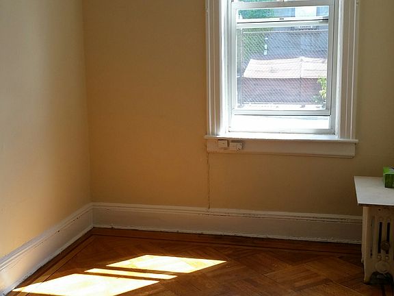4th image of 546 Prospect Ave #2R