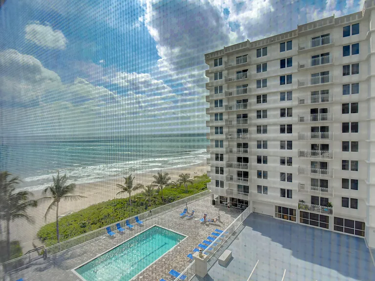 3221 S Ocean Blvd #505 — Photo 4