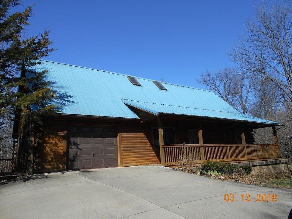 1st image of 700 Zion St