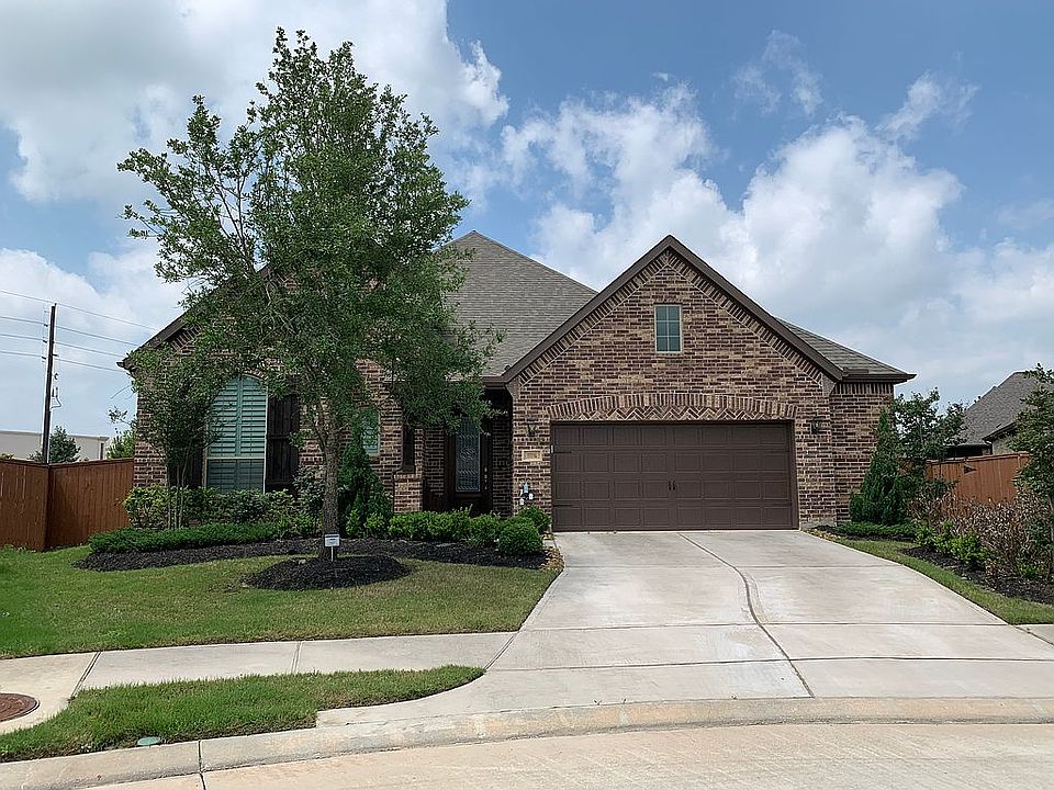 1st image of 11116 Glencorse Ave