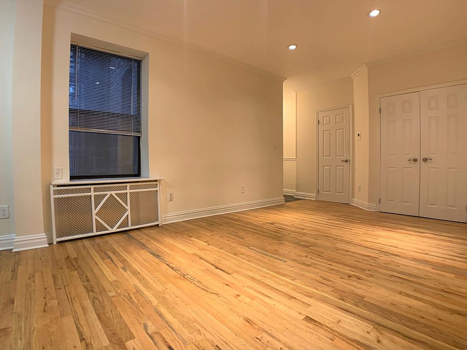 2nd image of 355 W 51st St APT 1
