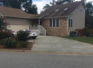 111 Stoney Pointe Dr, Chapin, SC 29036