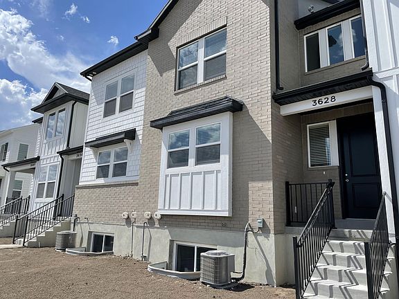 2nd image of 3628 W Canyon Falls Dr