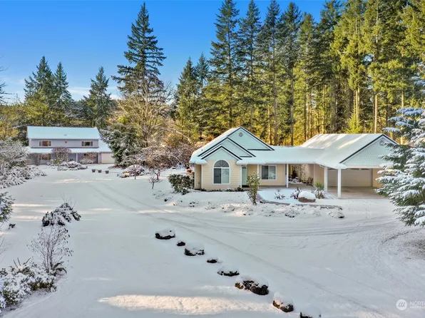 8811 402nd Street E, Eatonville, WA 98328