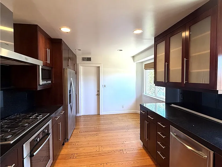 12459 McLennan Ave — Photo 7