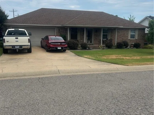 3 Sunflower Dr, Pottsville, AR 72858