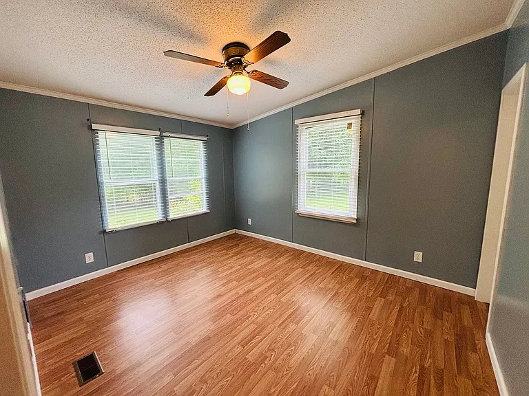 4780 Prices Fork Rd — Photo 17