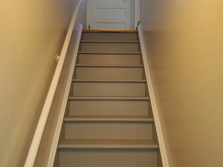 1162 W Ida Ave #B — Photo 6