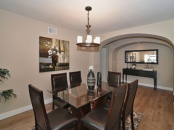 4th image of 3994 Calle Del Sol
