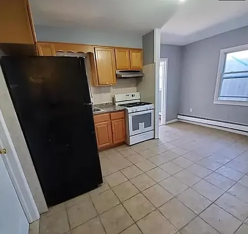 118 Summer Ave Photo 1