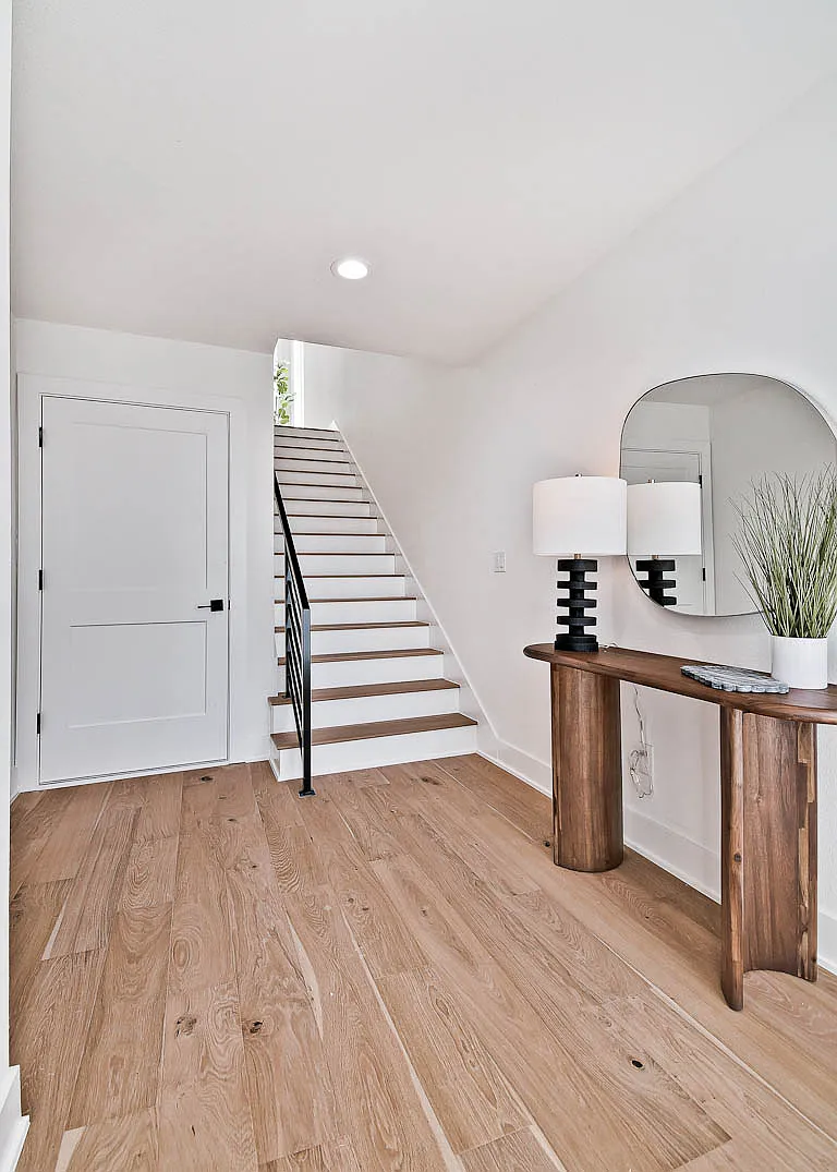208 NW 9th St - 1 — Photo 4