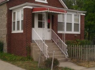 120 W 155th St, Harvey, IL 60426