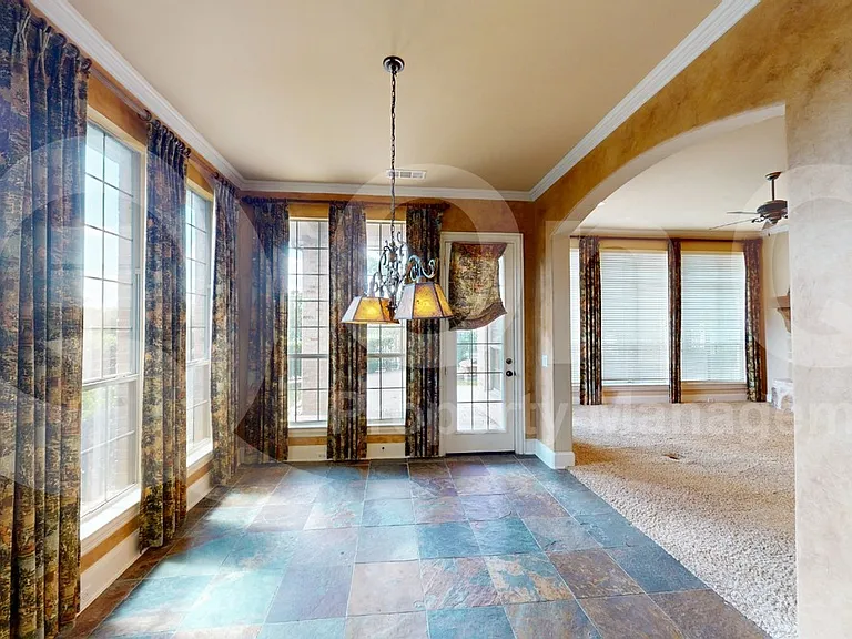 8108 Penobscot Ln — Photo 4