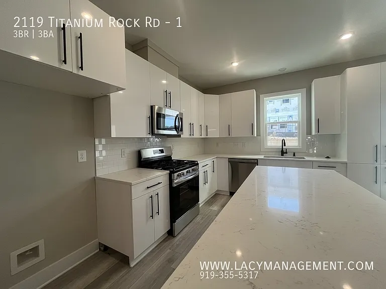 2119 Titanium Rock Rd #1 — Photo 7