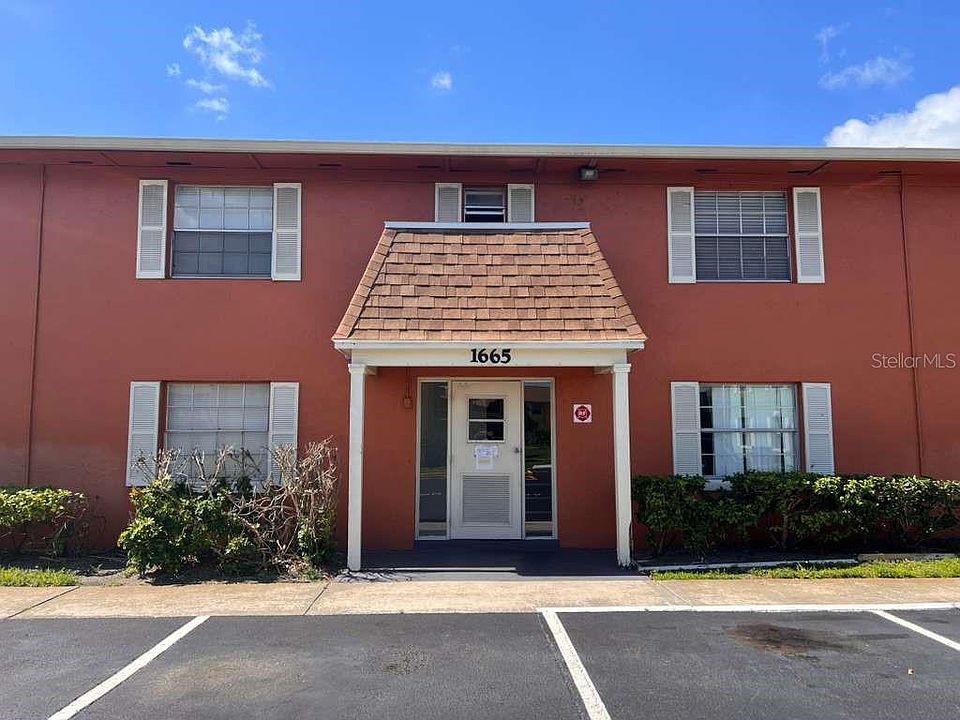 1st image of 1665 W Oak Ridge Rd APT C