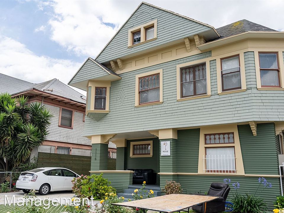 2nd image of 1116 W 30th St #11476473